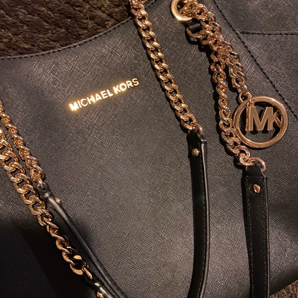 Michael Kors Purse - Picture 1 of 6